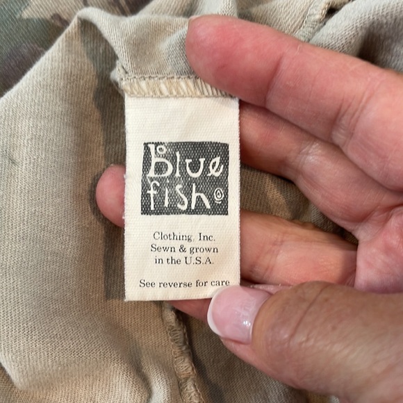 Vintage Blue Fish Cropped T Shirt - Picture 8 of 9